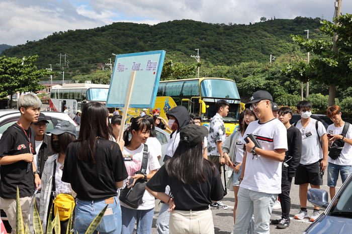 108學年度國企迎新圖片