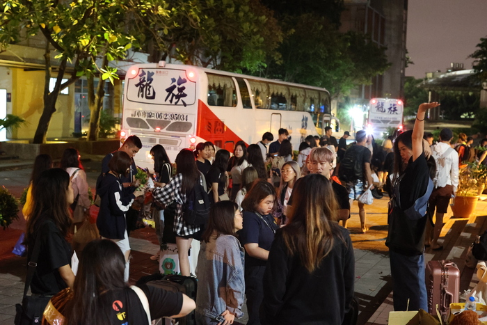 108學年度國企迎新圖片